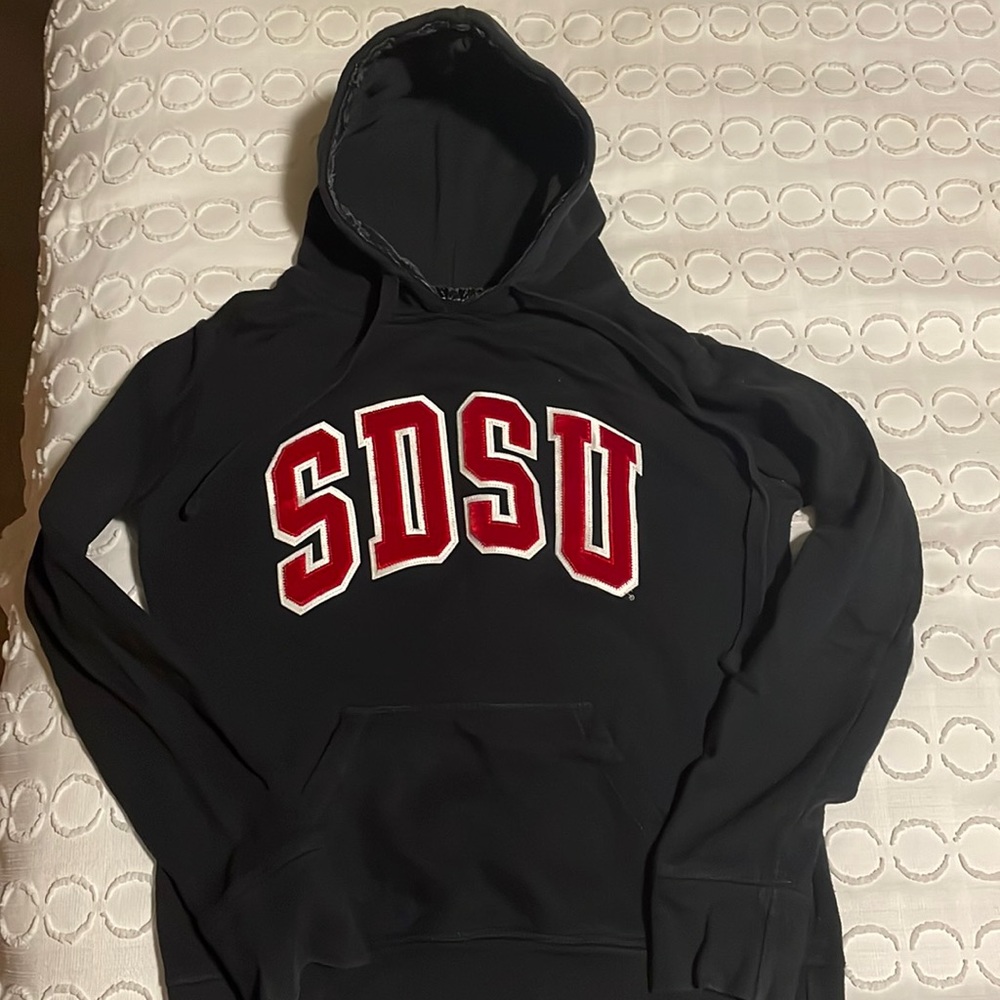 Small SDSU sweatshirt